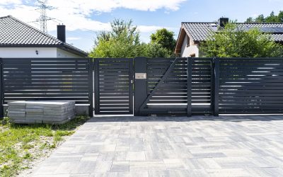 Zaunvorschriften in Brandenburg – Abstände, Höhen und Genehmigungen im Überblick