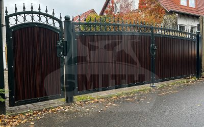 Einfahrtstor aus Metall – Materialien, Antrieb und Kosten im Überblick