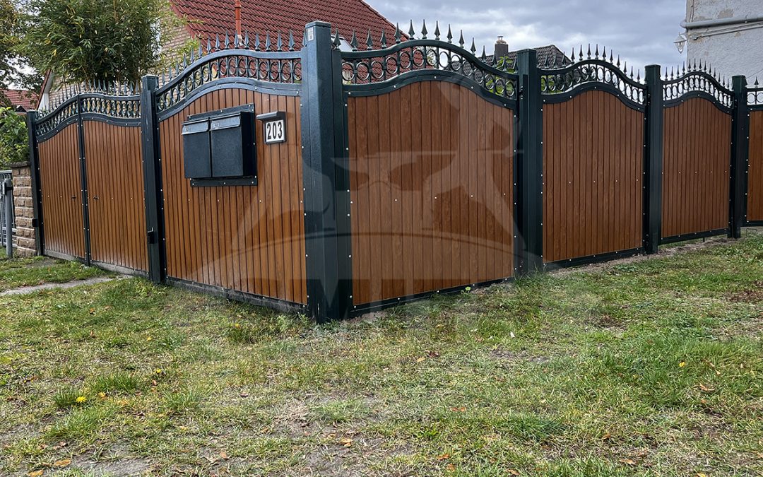 Zaunpfosten einbetonieren – Tiefe, Abstand und worauf zu achten ist